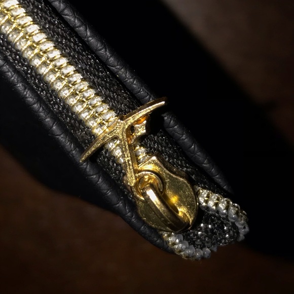 GLD BAGS - Picture 2 of 3